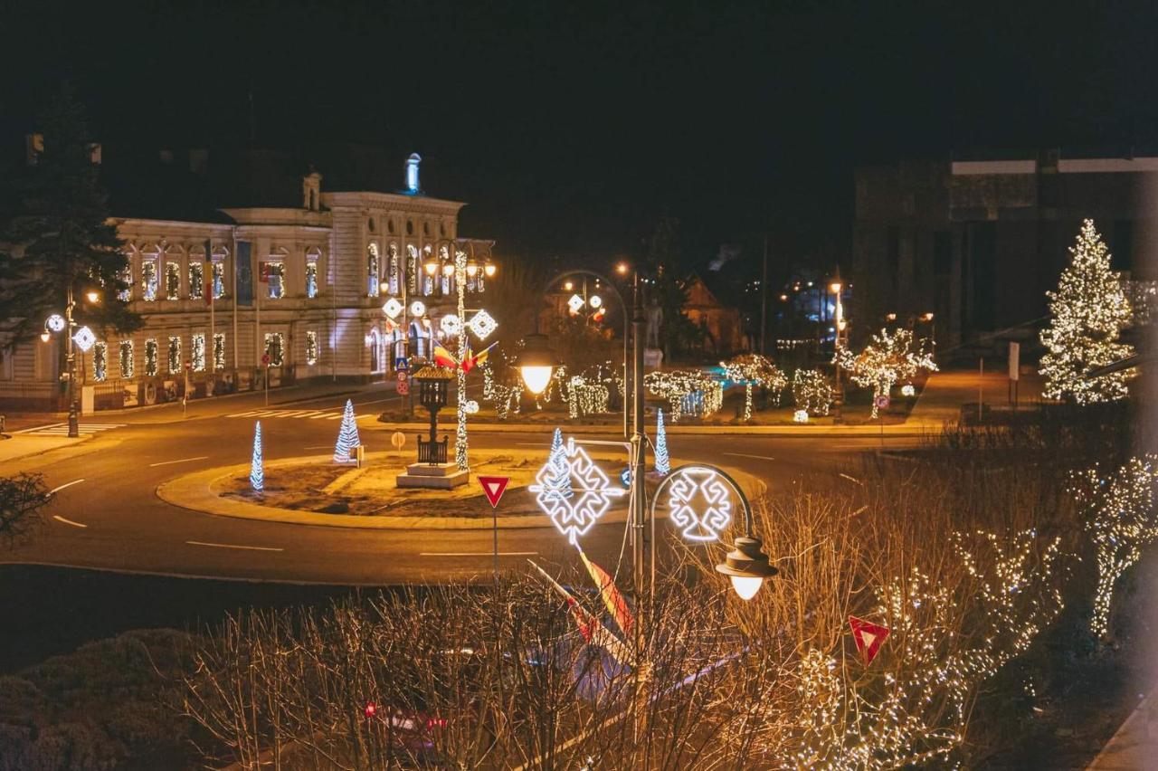 Belle View Apart Hotel Turda Bagian luar foto