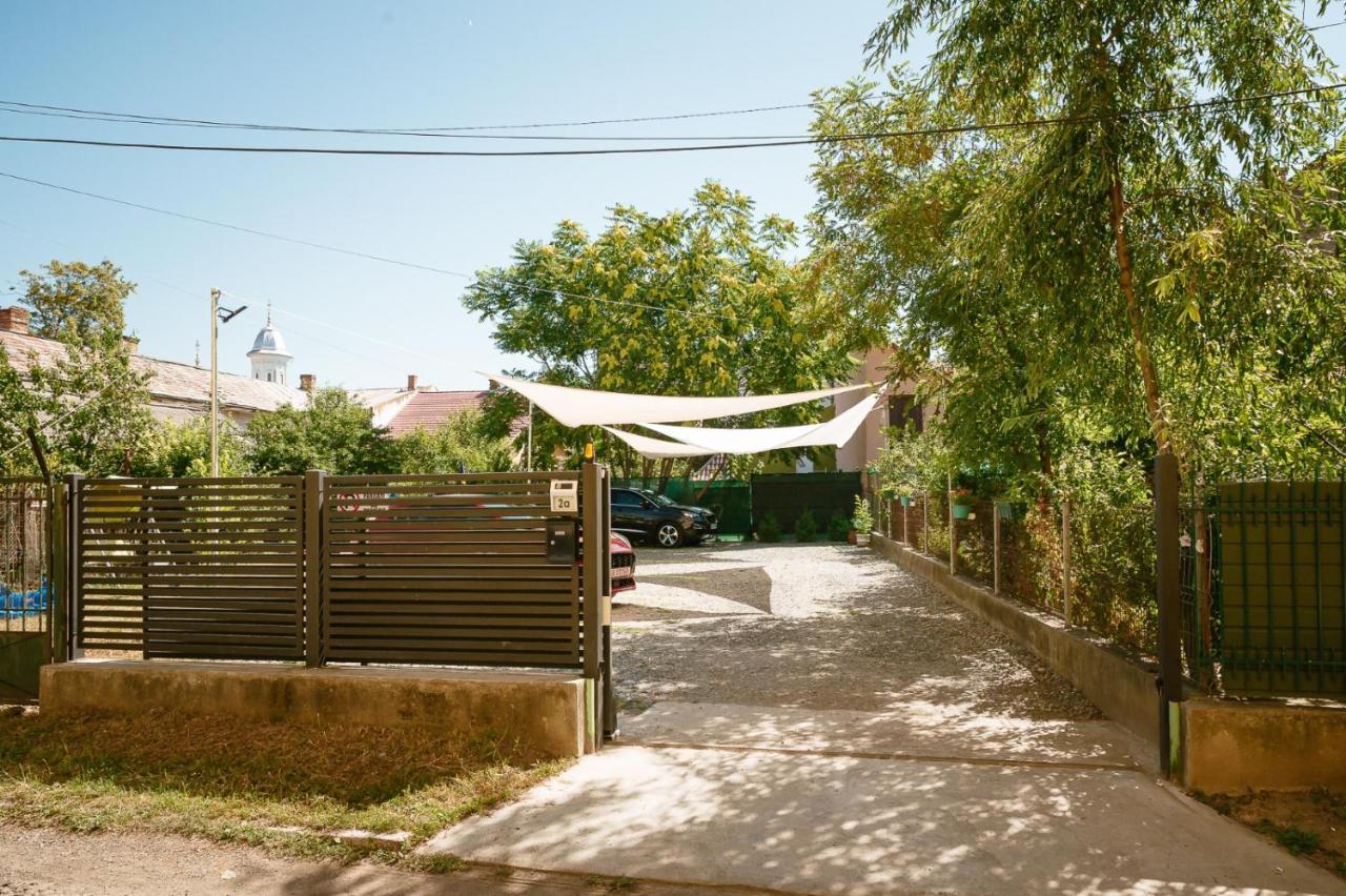 Belle View Apart Hotel Turda Bagian luar foto